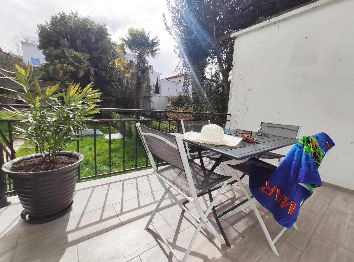 Charmant T2 Proche Plage Avec Terrasse Privative Royan Exteriör bild